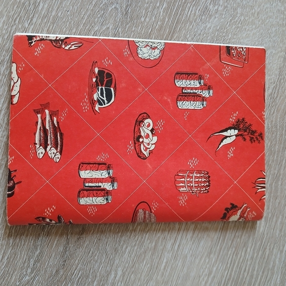 Vintage Red Cookbook with Illustrations The Modern Guide to Pressure Canning - Picture 8 of 10